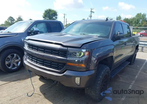 2016 Chevrolet Silverado 1500 2Lt z USA, uszkodzony, nr VIN 3GCUKREC5GG124502